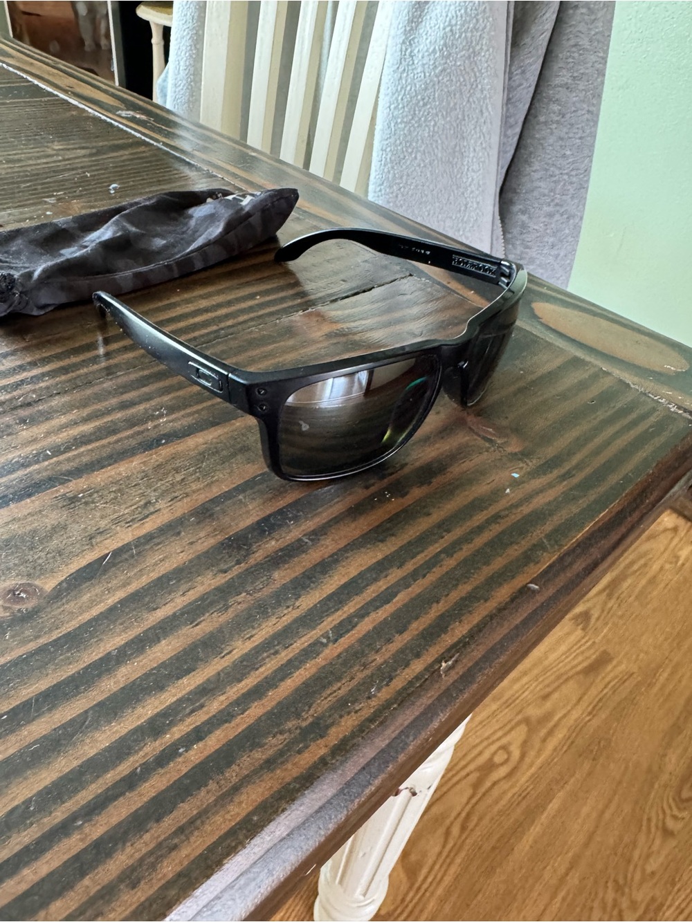 Oakley Holbrooks